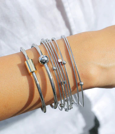 Bangle Bianca Bracelet