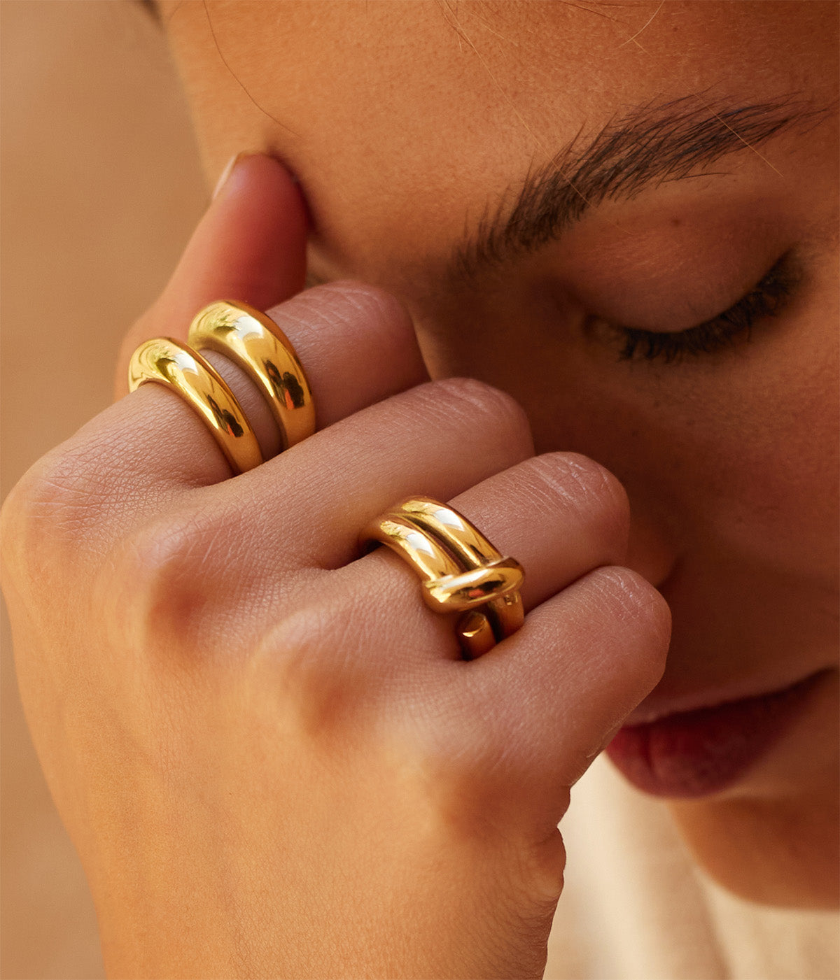 Salazar Ring