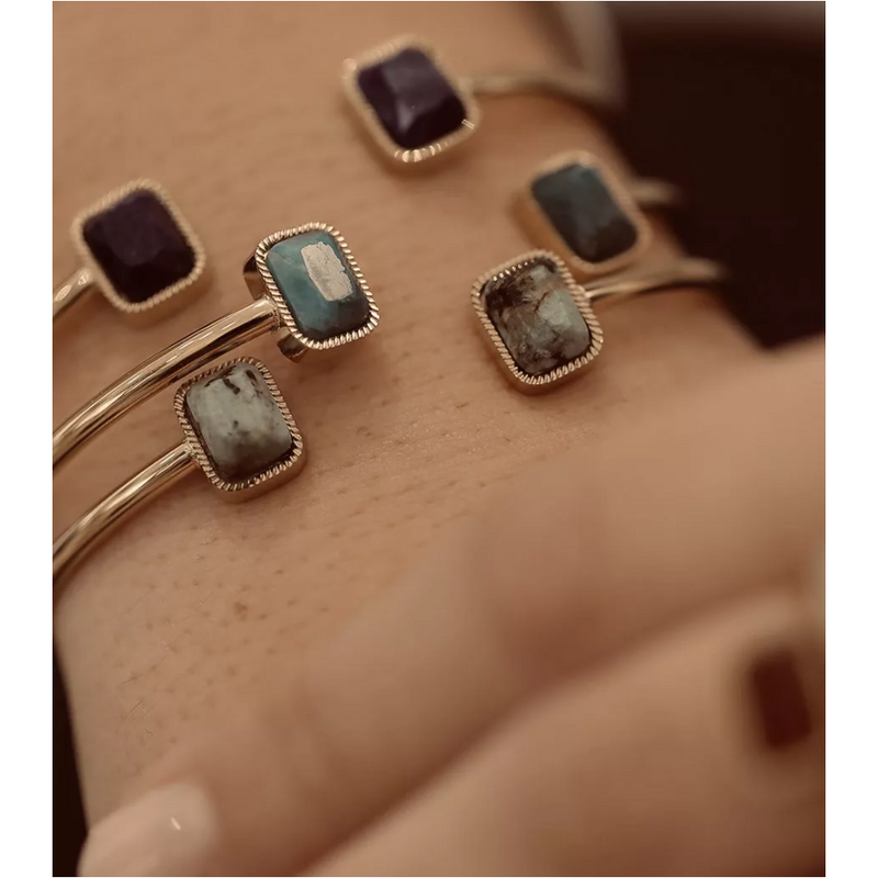 Vera Bangle